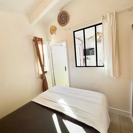 Apartamento Lilas Climatisé Avec Balcon ,parking&piscine