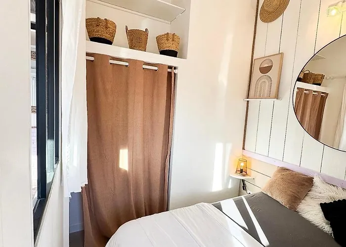 Lilas Climatisé Avec Balcon ,parking&piscine Apartamento *